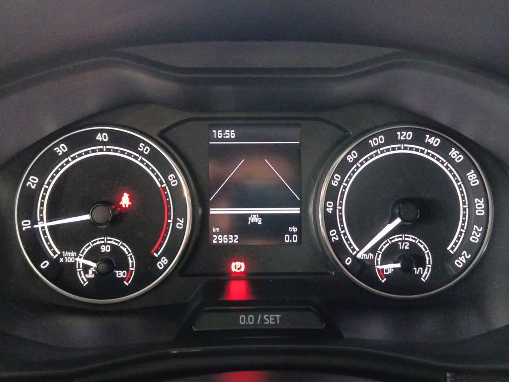 SKODA Kamiq 1.0 tsi black dots 95cv del 2023