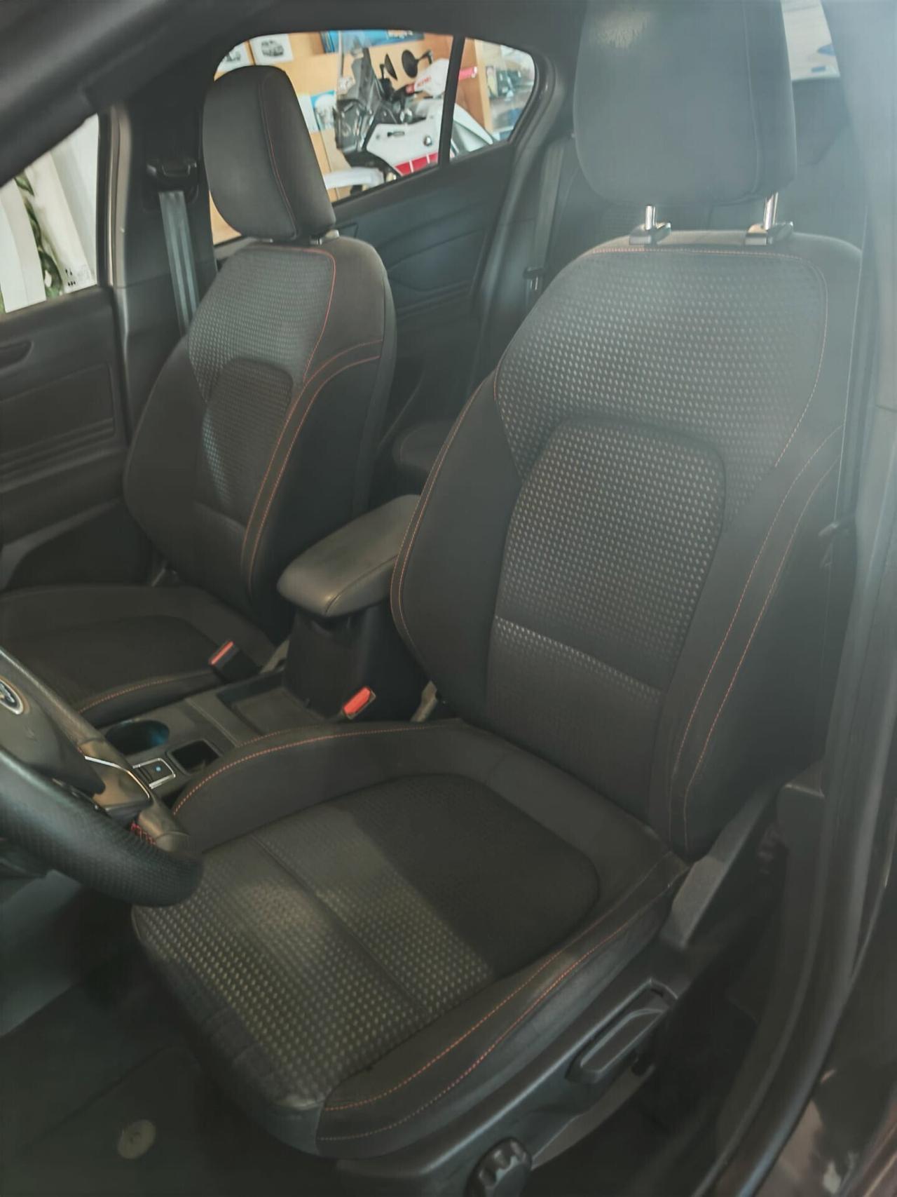 Ford Focus 1.5 EcoBlue 120 CV automatico 5p. ST-Line