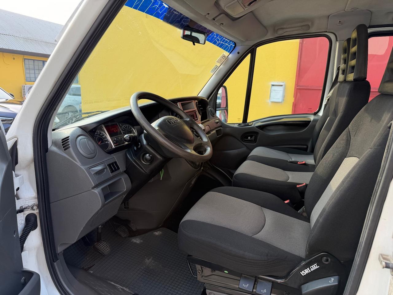 Iveco Daily 2.3 Diesel Doppia Cabbina 120cv