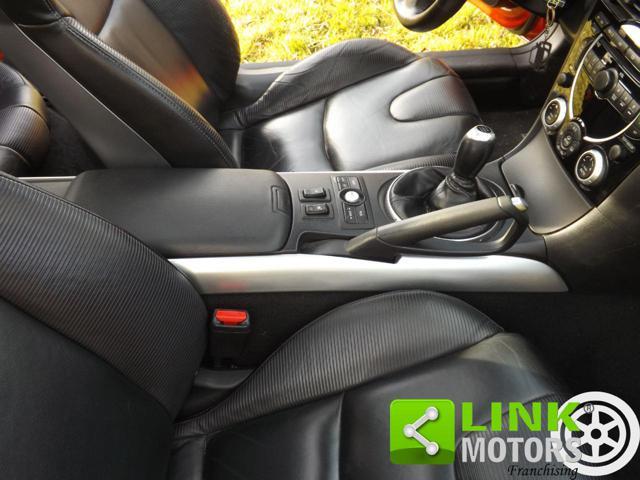 MAZDA RX-8 1.3 anno 2005 dispone di CRS ben tenuta