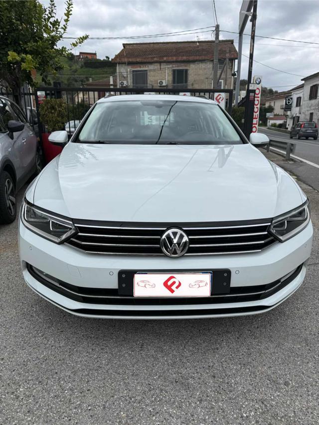 VOLKSWAGEN Passat Variant 1.6 TDI SCR DSG Business BMT