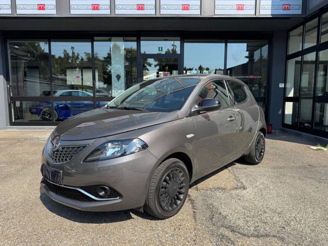 LANCIA Ypsilon 1.0 FireFly 5 porte S&S Hybrid Silver
