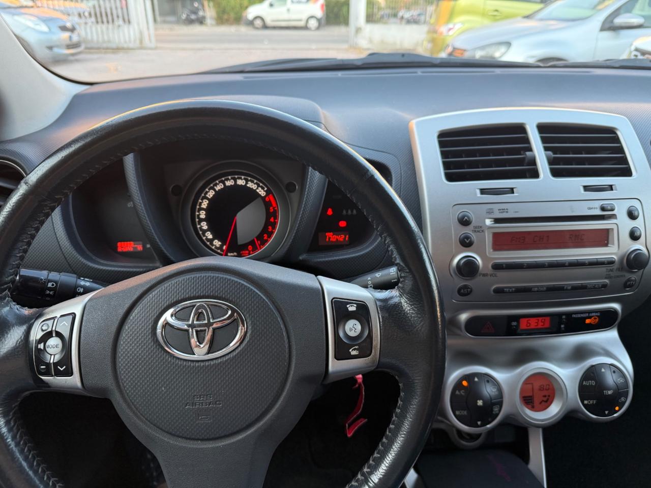Toyota Urban Cruiser 1.4 D-4D AWD Luxury