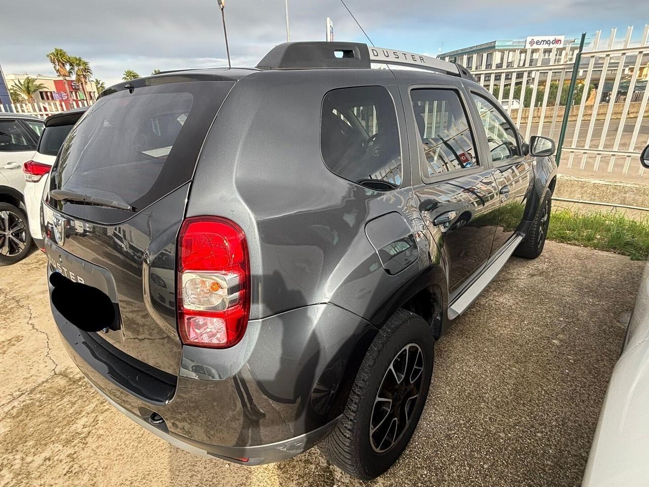 DACIA DUSTER 1.5 DCi 8V 110CV 4X2 BLACK SHADOW