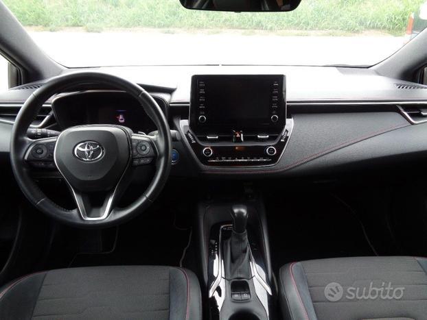 TOYOTA Corolla 2.0 Hybrid Lounge PREZZO VALIDO F