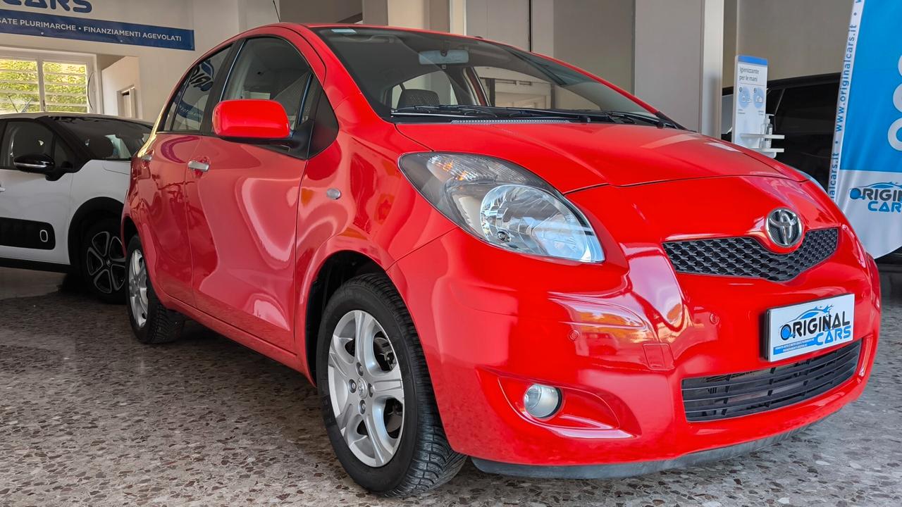 Toyota Yaris 1.3 5 porte M-MT Sol