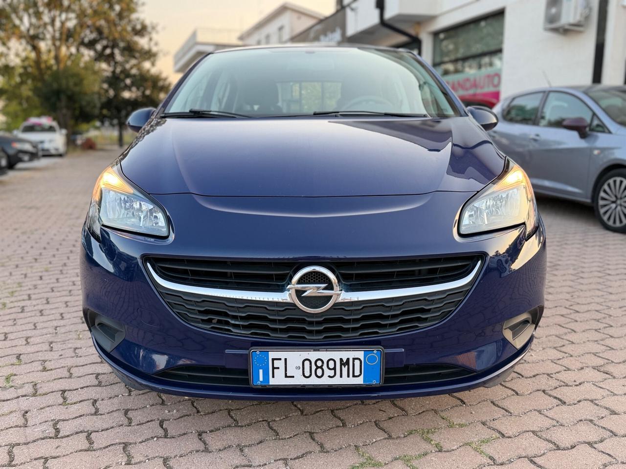 Opel Corsa 1.4 90CV GPL Tech 5 porte Innovation