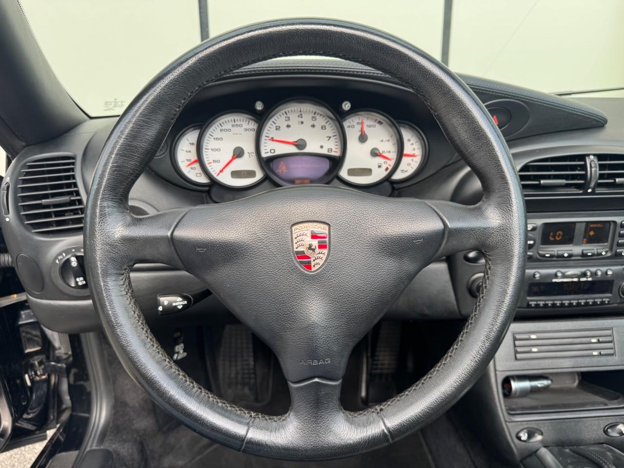Porsche 911 996 Carrera Cabrio