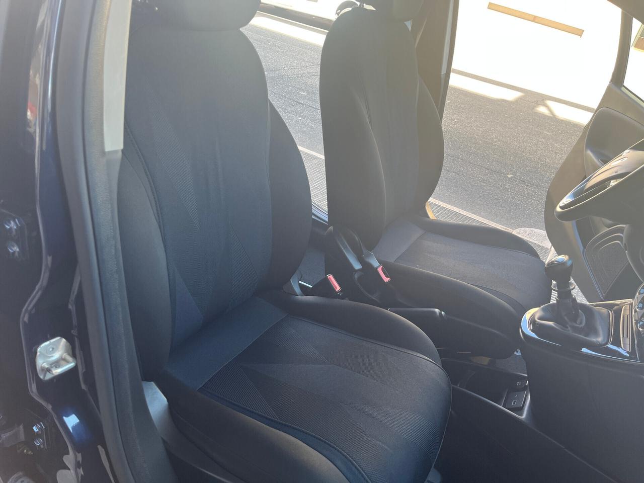 Lancia Ypsilon 1.0 Hybrid Gold 5 Posti