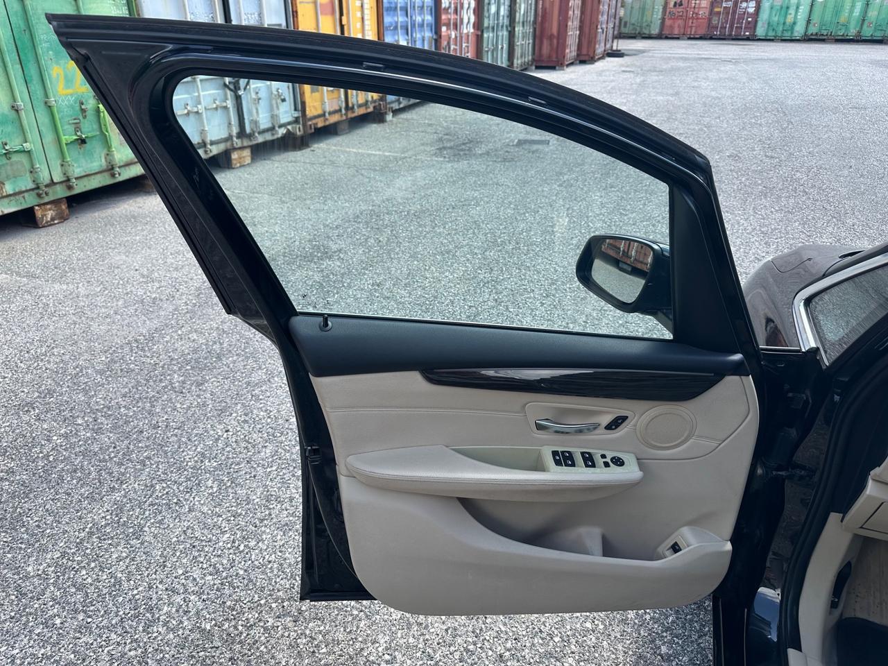 Bmw 218 218d tourer Advantage 100 MILA KM
