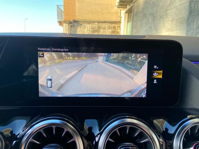 MERCEDES-BENZ GLA 200 d Automatic Premium Amg PACK NIGHT