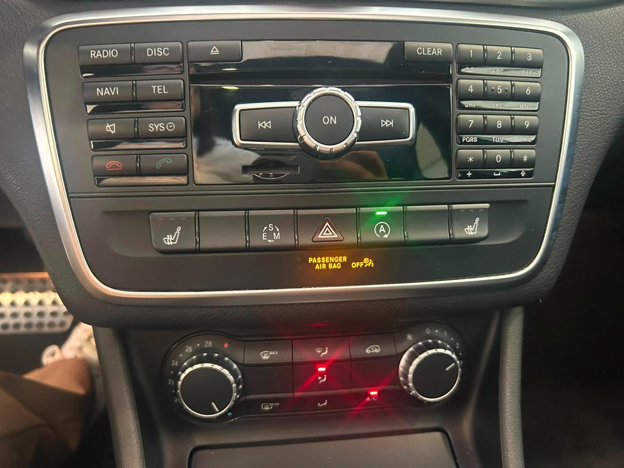 Mercedes GLA 200 CDI 136CV Premium TETTO 2015