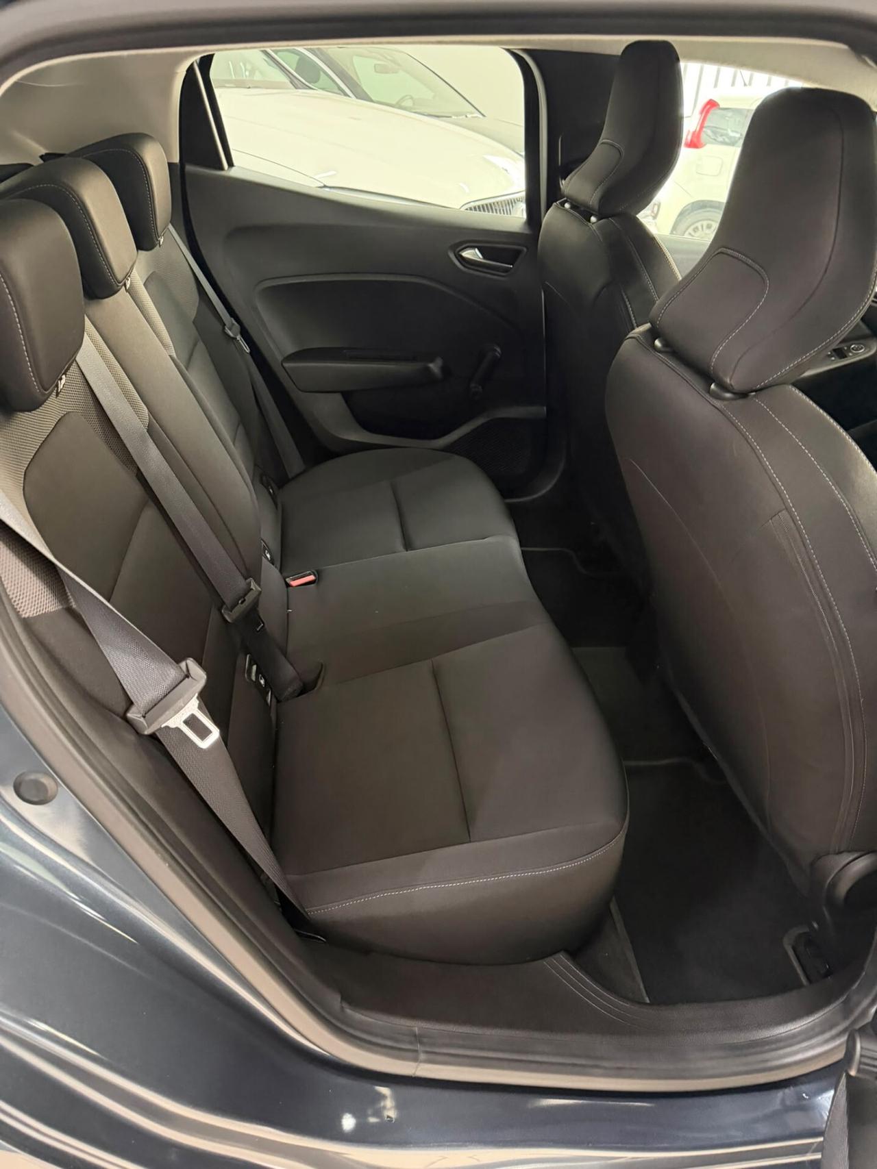 Renault Clio Blue dCi 115 CV 5 porte Initiale Paris