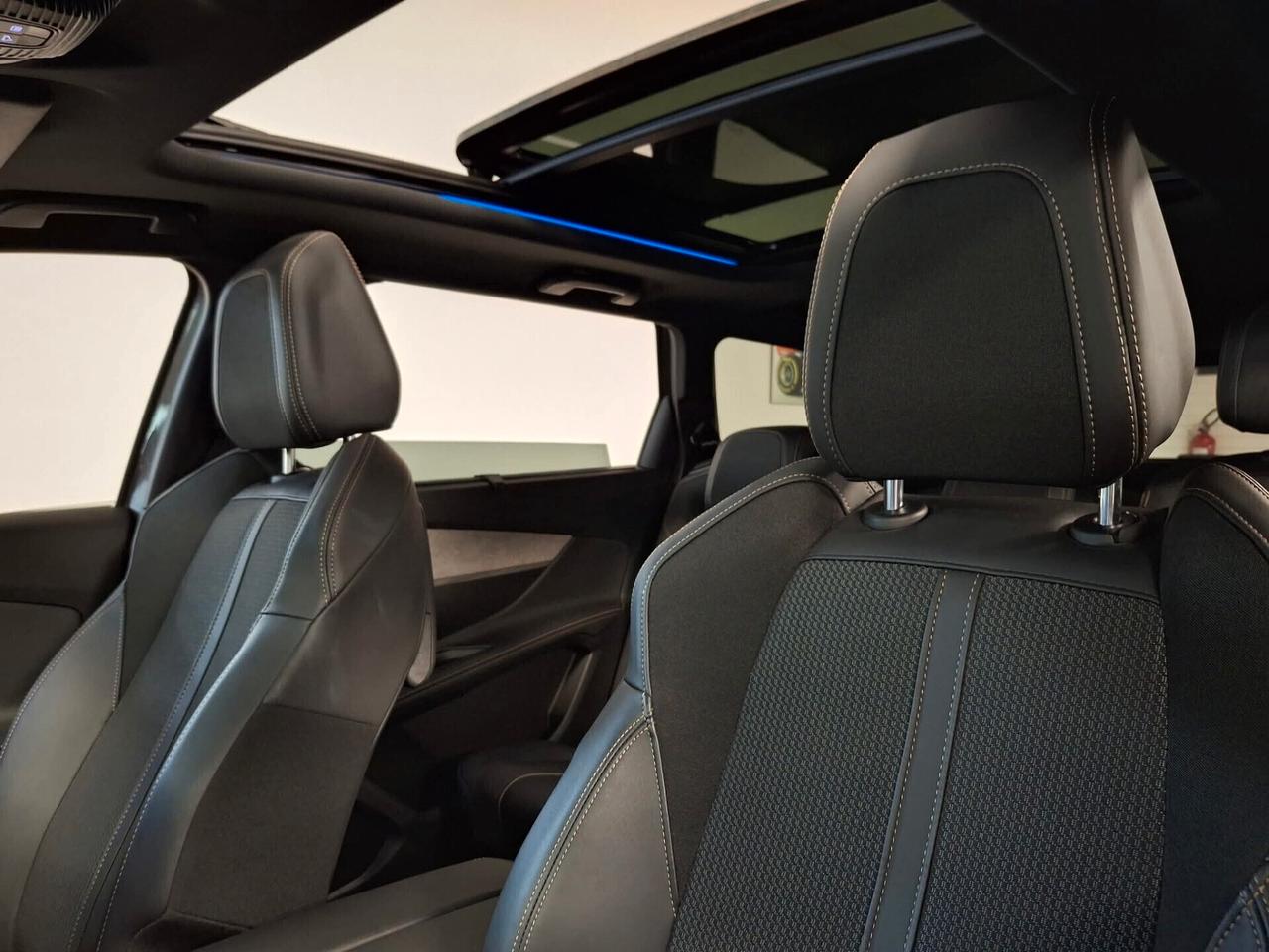 Peugeot 5008 BlueHDi 130 EAT8 GT Tetto panoramico