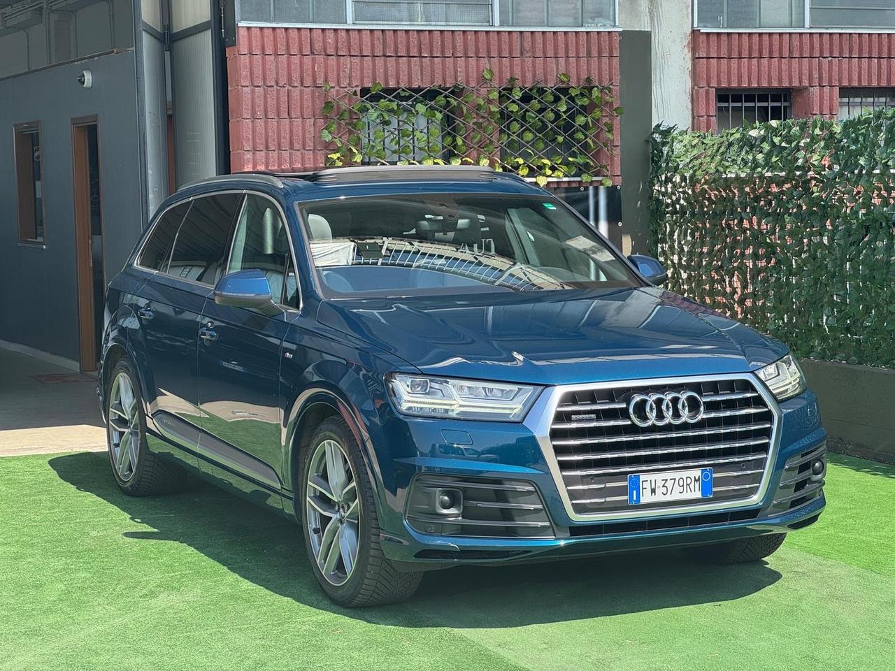 Audi Q7 45 TDI quattro tiptronic Business s-line