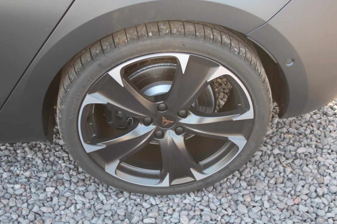 Cupra Leon 1.5 e-Hybrid 272 CV DSG VZ Extreme