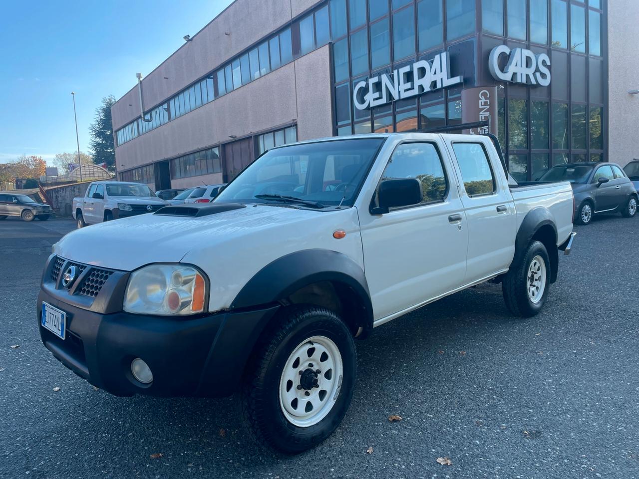 Nissan Navara NP300 2.5 Dci Double Cab 133cv Autocarro+Gancio