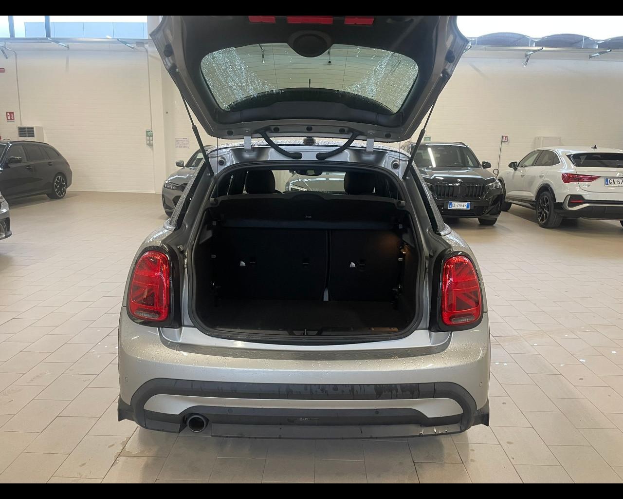 MINI Mini 5 porte (F55) - Mini 1.5 Cooper Yours 5 porte