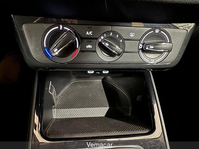 Skoda Fabia 1.0 TSI 95CV Ambition! 29M. KM,SENS PARK FRENATA ASS.CAR PLAY