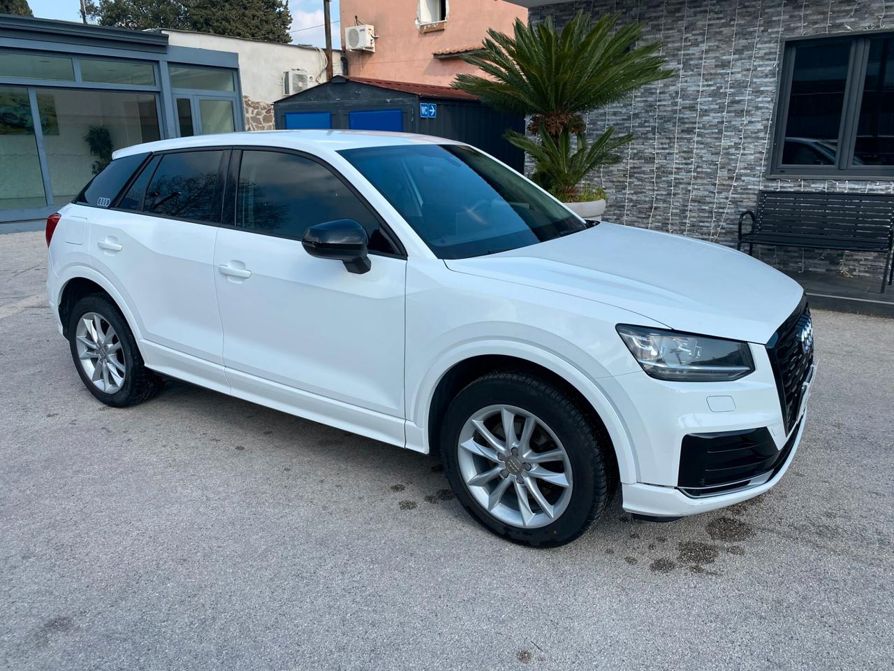 Audi Q2 1.6 TDI Business