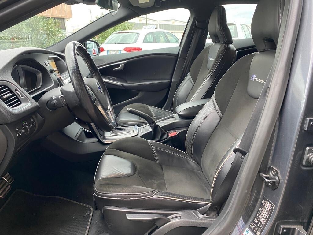 Volvo V40 D2 1.6 Momentum