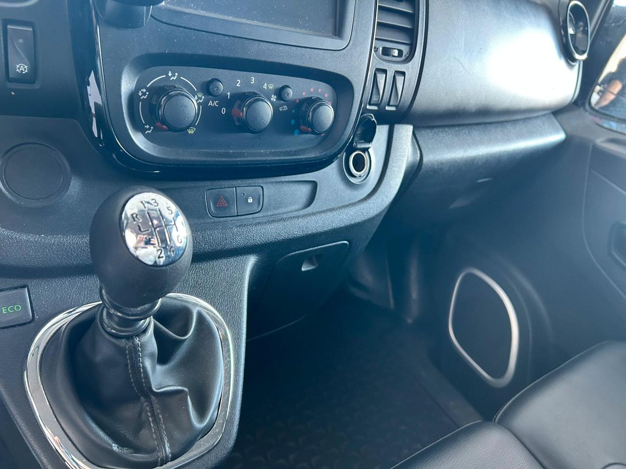 Opel Vivaro 1.6D 9 POSTI MOTORE 87.000KM 2016