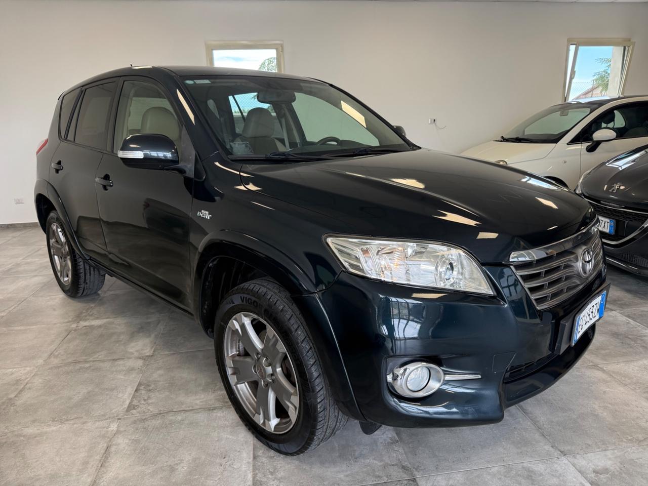 Toyota RAV 4 RAV4 Crossover 2.2 D-4D 150 CV DPF Exclusive