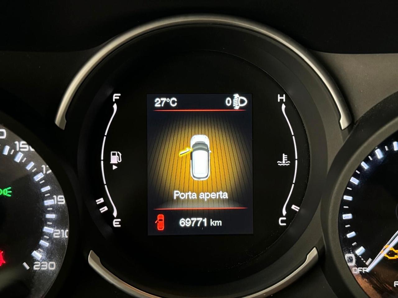 Fiat 500L 1.4 95 CV Cross