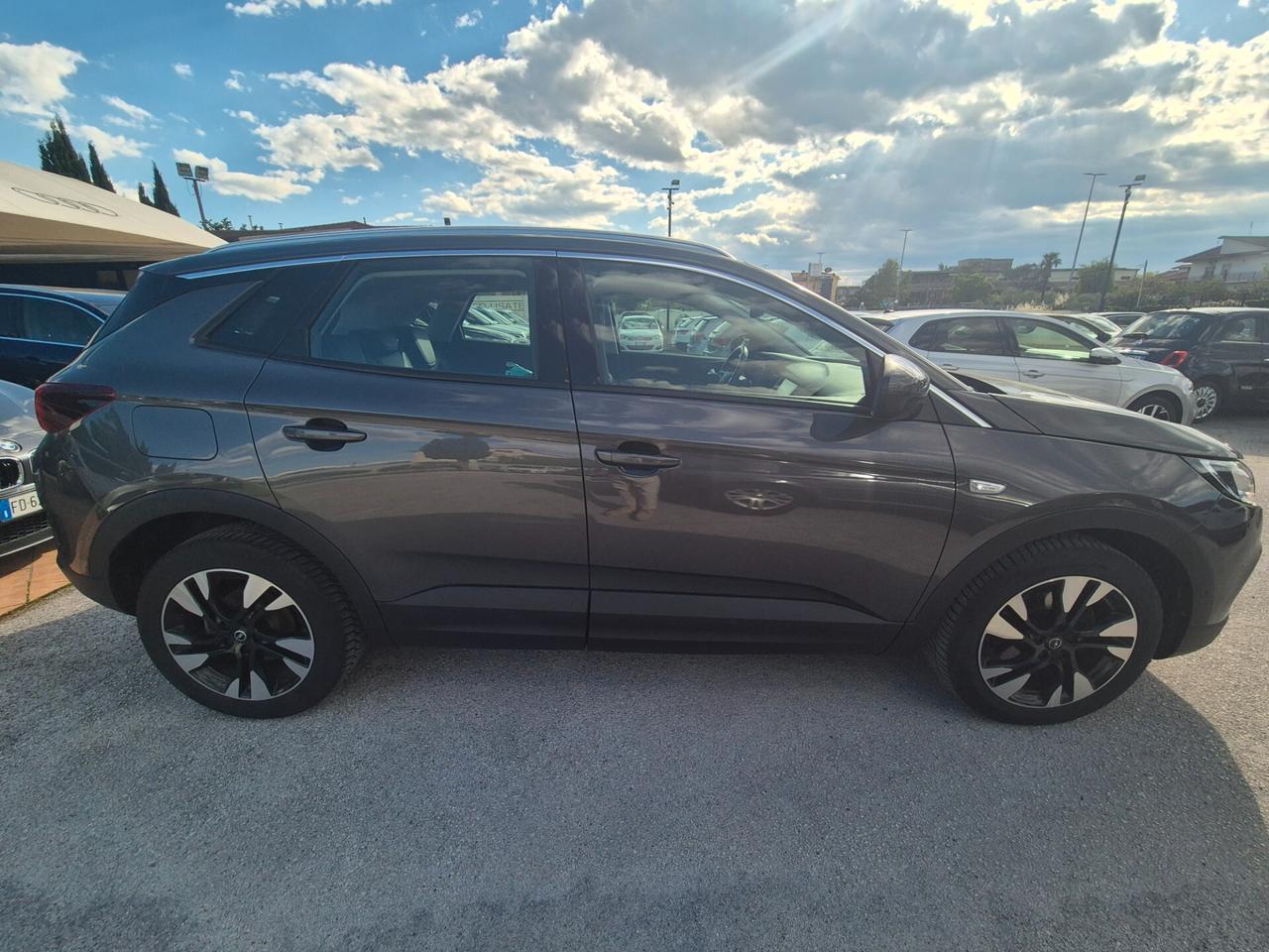 Opel Grandland X 1.5 diesel Ecotec Start&Stop Design Line