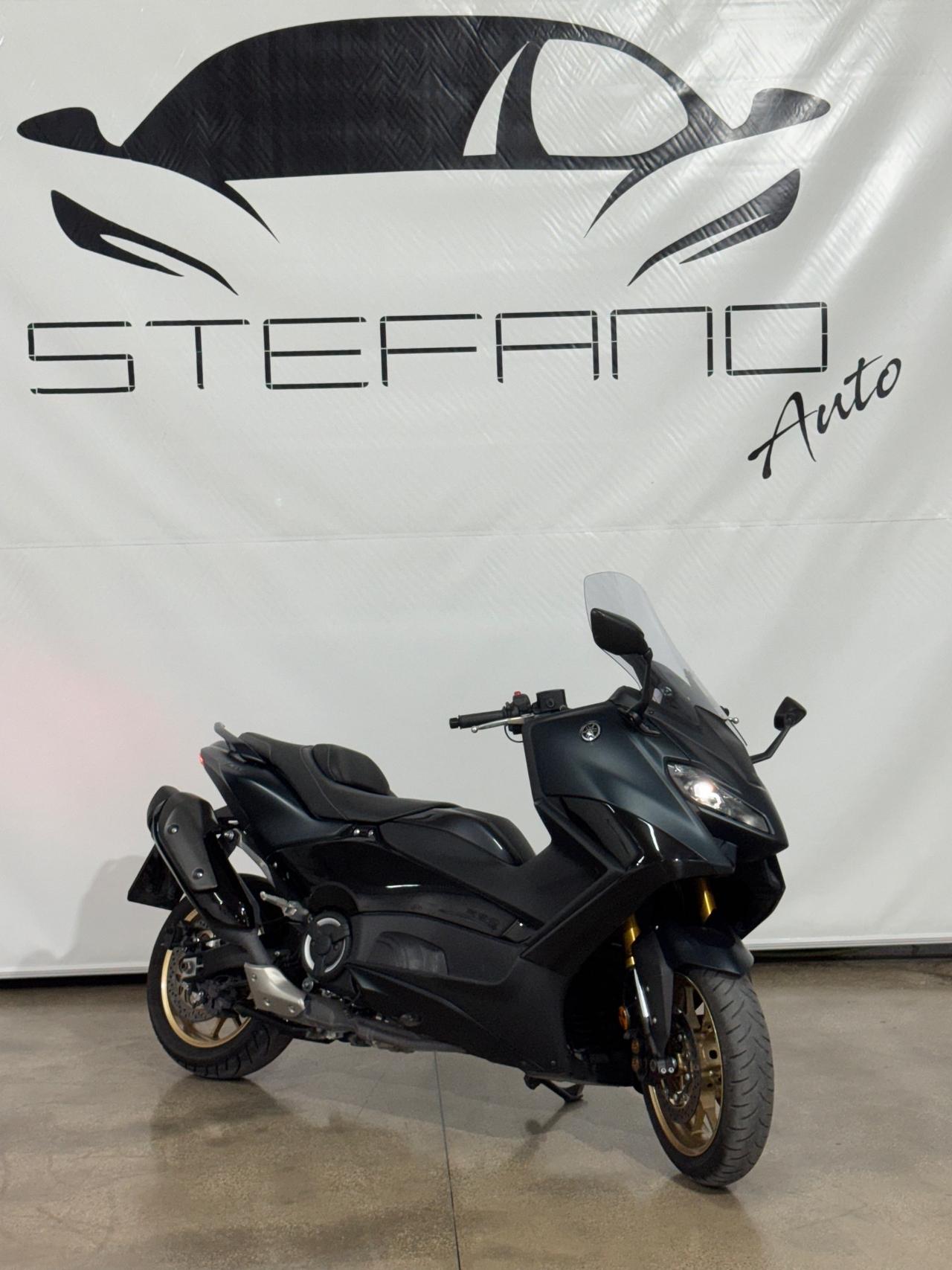 Yamaha TMAX 560 tech max