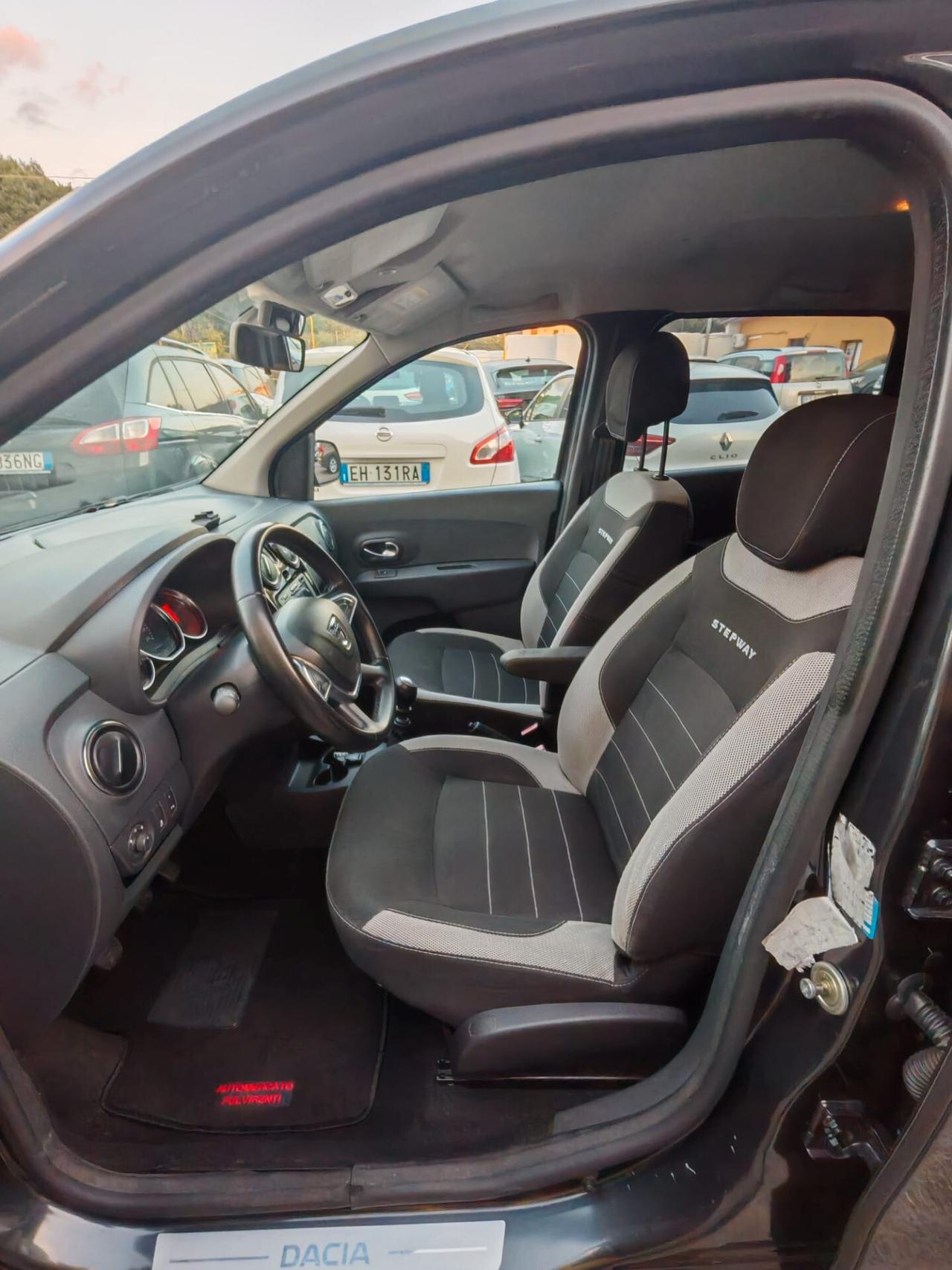 Dacia Lodgy 1.5 dCi 8V 110CV Start&Stop 7 posti Serie Speciale Wow