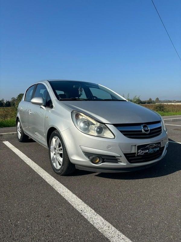 Opel Corsa BENZ/GPL 2029 5 porte NEOPATENTATI