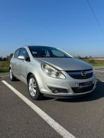 Opel Corsa BENZ/GPL 2029 5 porte NEOPATENTATI