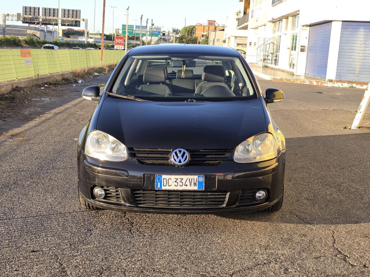 Volkswagen Golf 1.6 16V FSI 3p. Comfortline