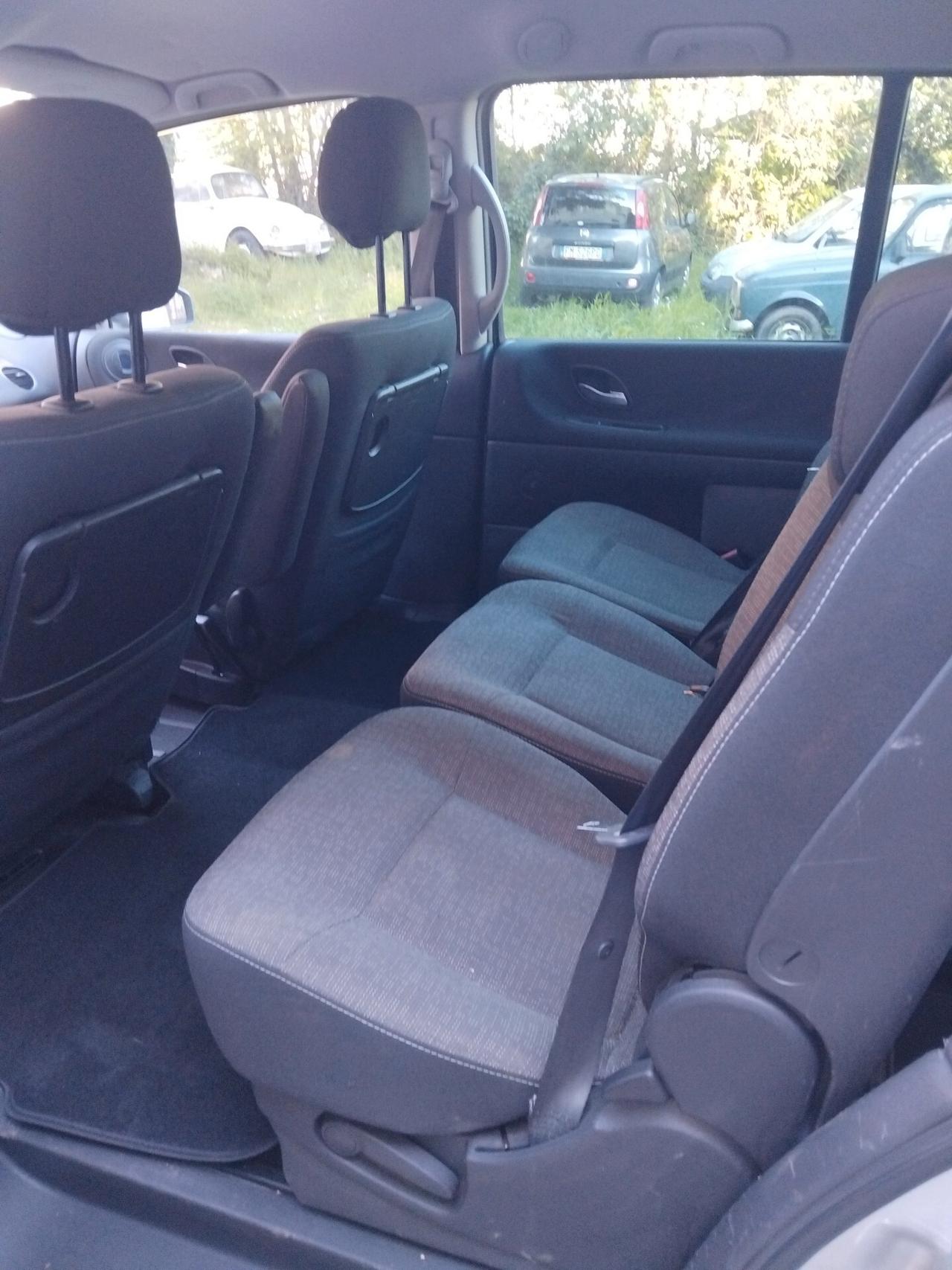 Renault Espace 2.0 dCi 150CV 7 posti