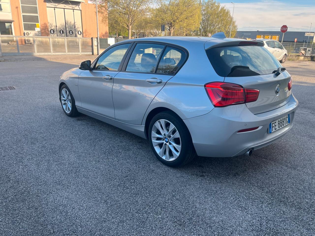 Bmw 118d 5p. Urban Line