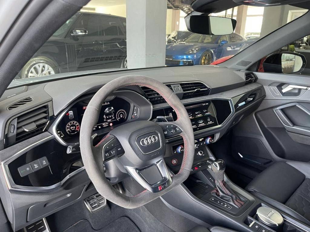 Audi Q3 RS SPB quattro S tronic
