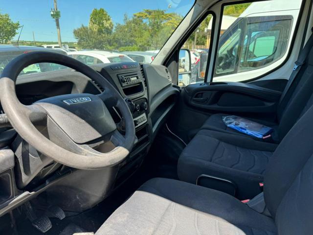 IVECO Daily 35S14S 2.3HPT PL-DC Cabinato