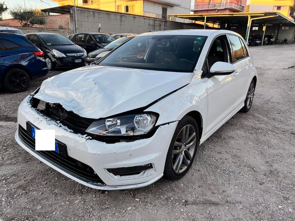 Volkswagen Golf 1.6 TDI 110 CV 5p. R-LINE