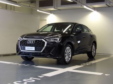 Audi Q3 SPB 45 TFSI e S tronic Business Plus