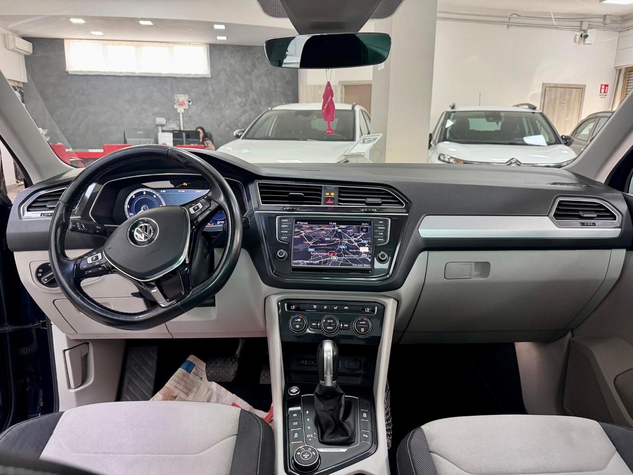 Volkswagen Tiguan 2.0 TDI 190cv DSG 4MOTION Executive