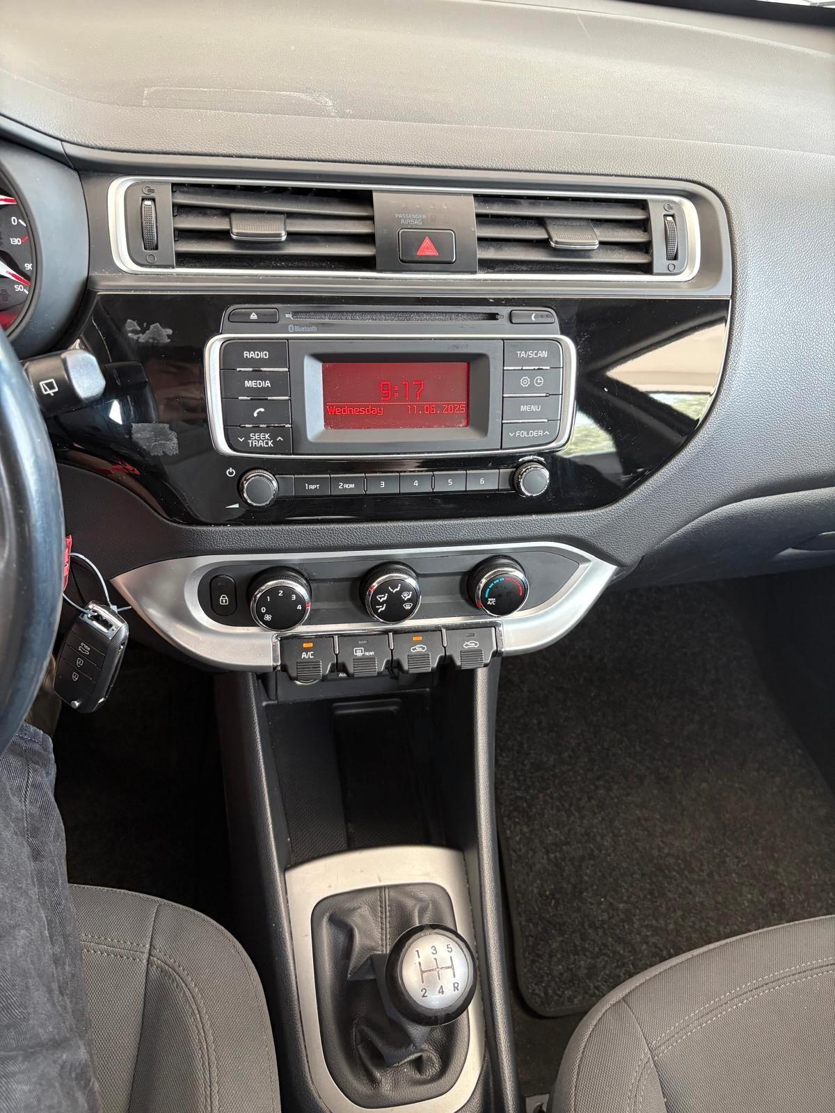 Kia Rio KIA RIO III 5P 1.2 GPL