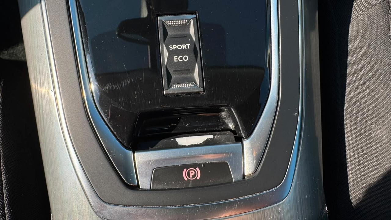 Peugeot 308 BlueHDi 130 S&S EAT8 GT Line