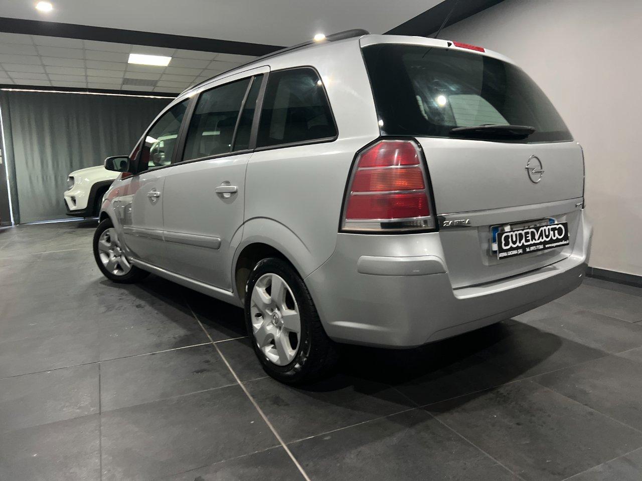 Opel Zafira 1.9 cdti Enjoy 120cv