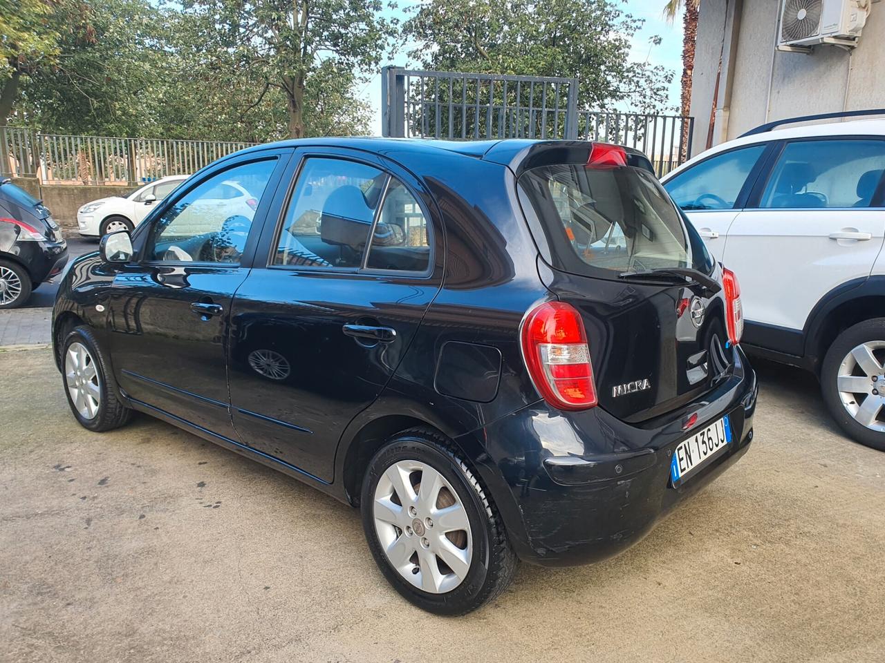 Nissan Micra 1.2 Cambio automatico