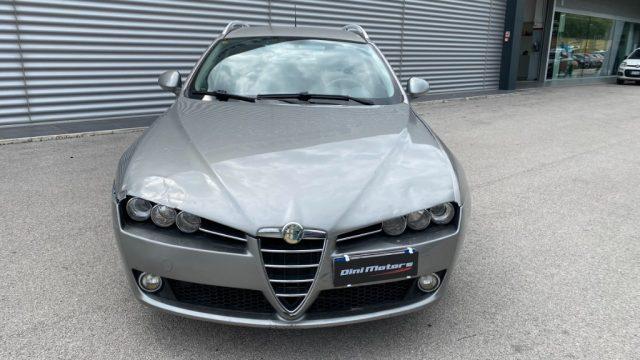 ALFA ROMEO 159 1.9 JTDm 16V Sportwagon Distinctive
