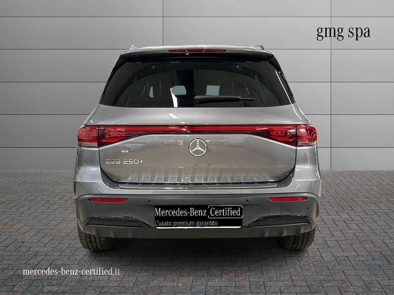 Mercedes-Benz EQB 250+ Premium