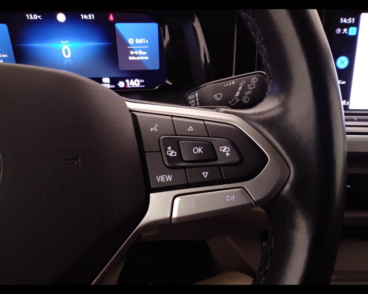 VOLKSWAGEN Multivan T7 - Multivan 2.0 tdi Life 150cv dsg 7p.ti