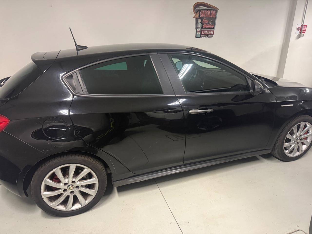 Alfa Romeo Giulietta 1750 Turbo TCT Veloce