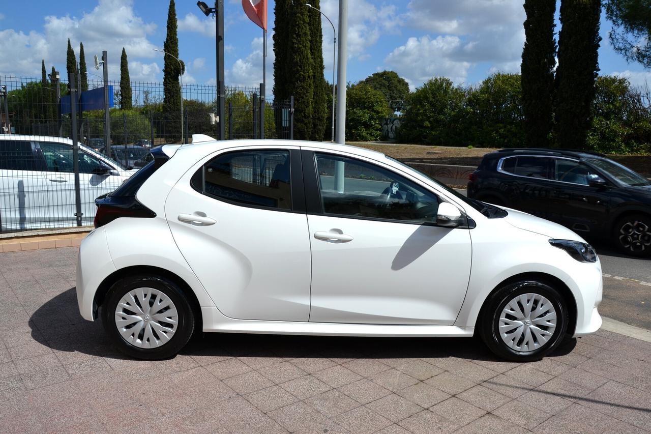 Toyota Yaris 1.5 HYBRID 92CV RETROCAM**PREZZO VERO**KM13500**